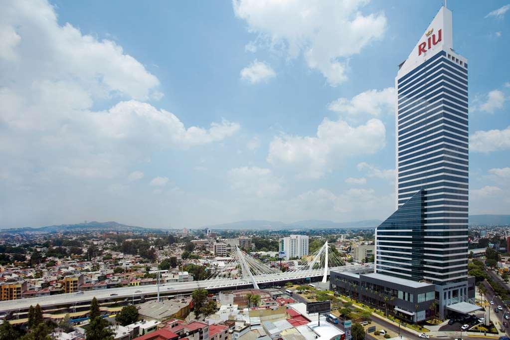 Riu Plaza Guadalajara Hotel Екстериор снимка