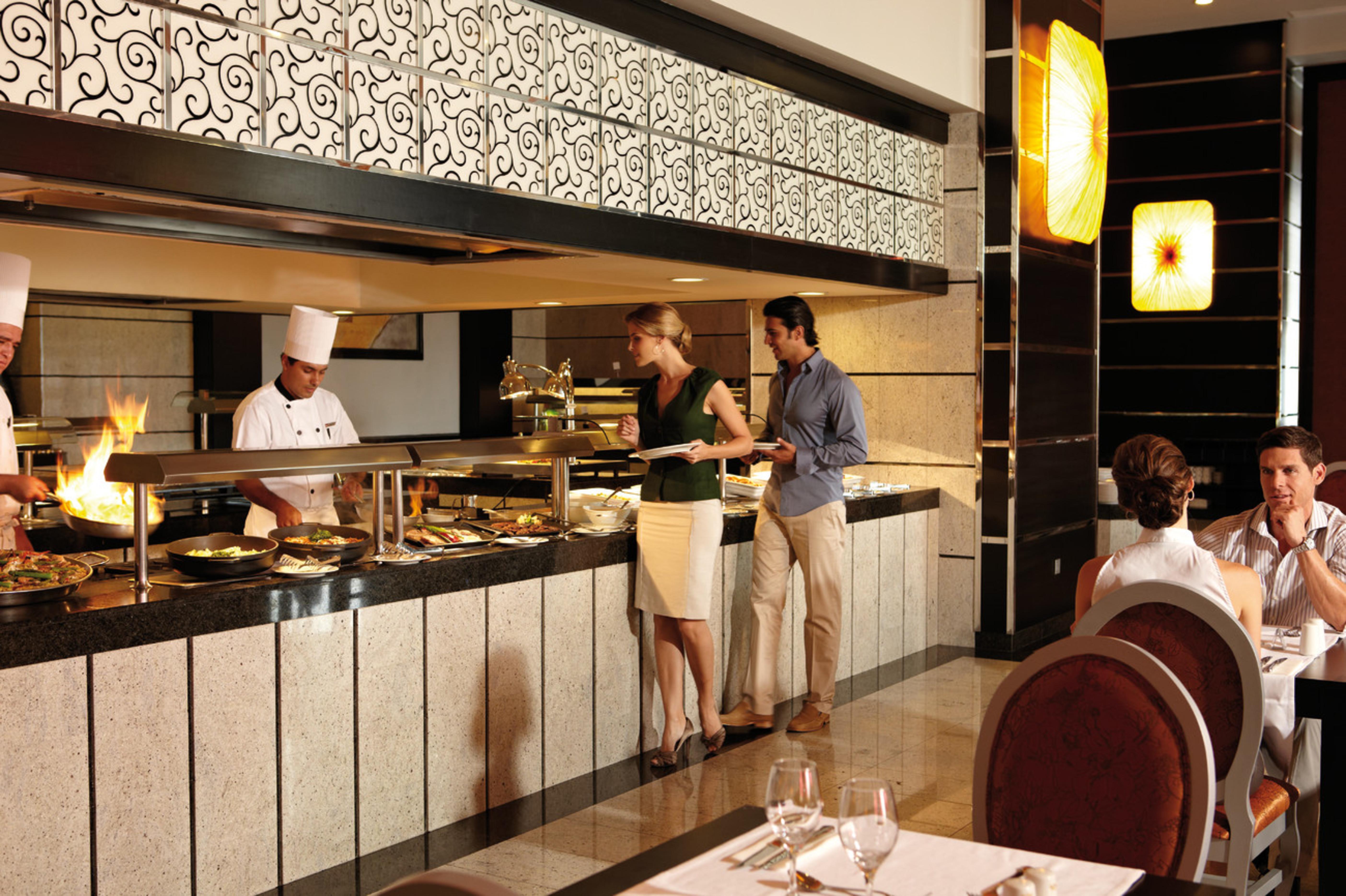 Riu Plaza Guadalajara Hotel Екстериор снимка