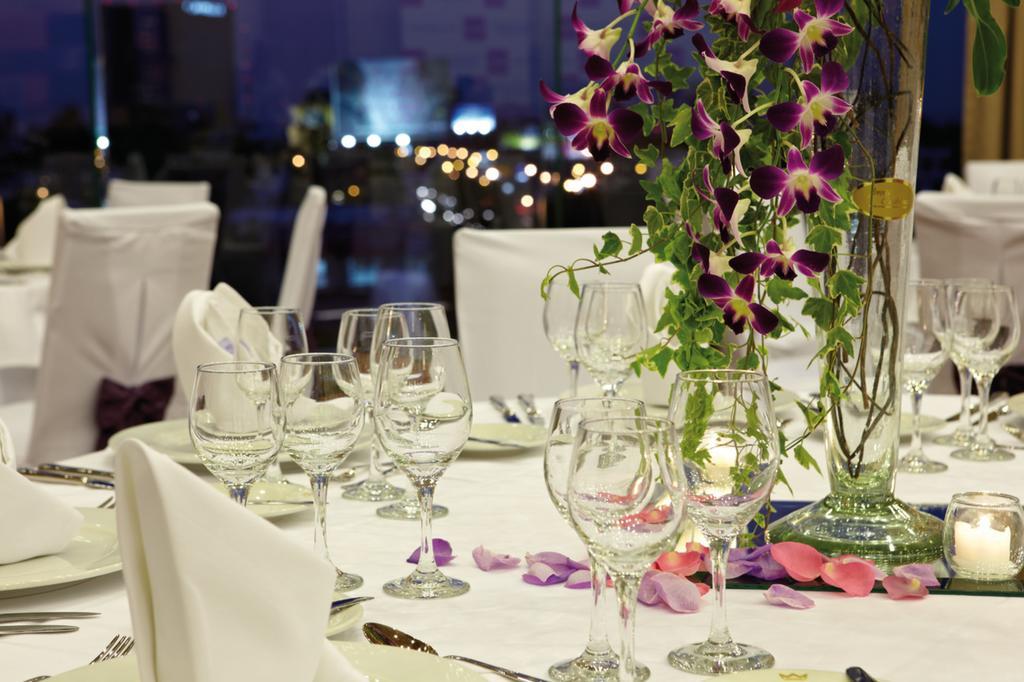 Riu Plaza Guadalajara Hotel Екстериор снимка