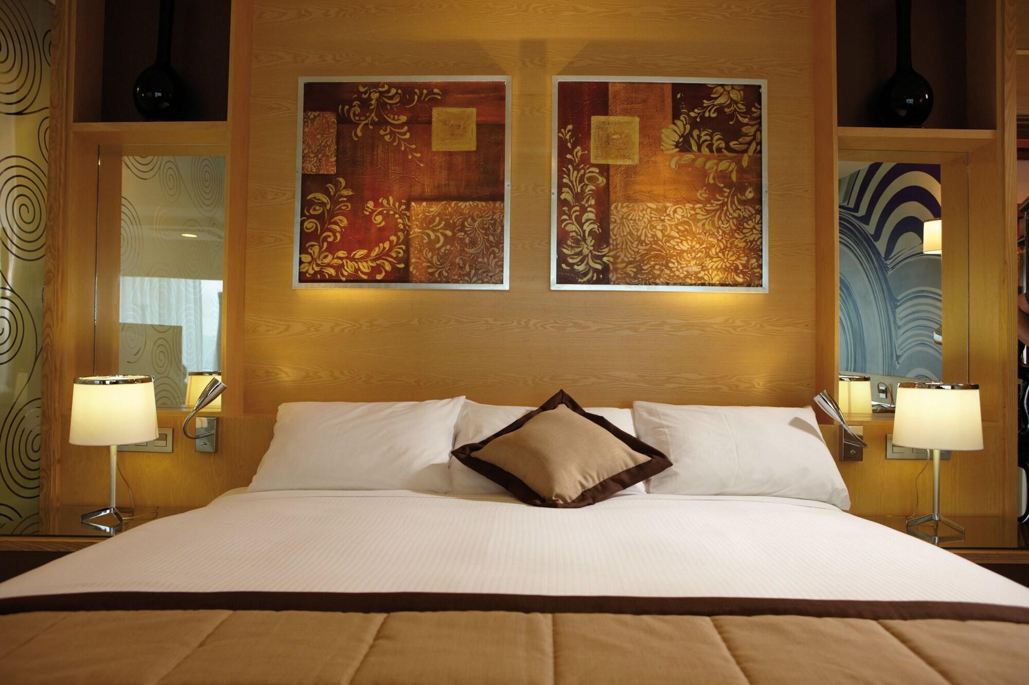 Riu Plaza Guadalajara Hotel Екстериор снимка