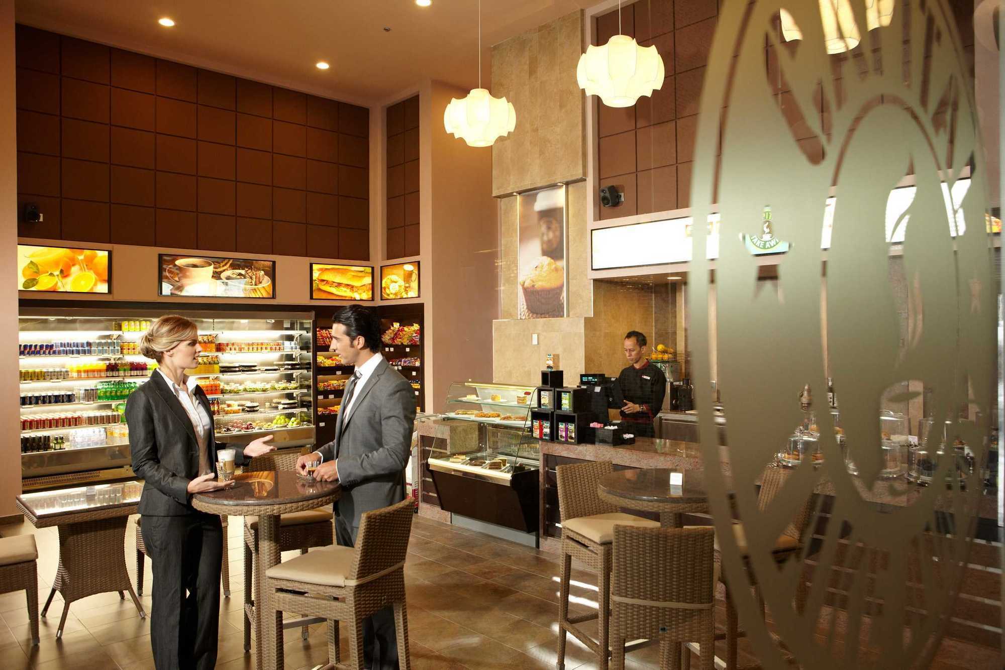 Riu Plaza Guadalajara Hotel Ресторант снимка